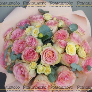 Превью Букет из розы «Пояс Венеры»