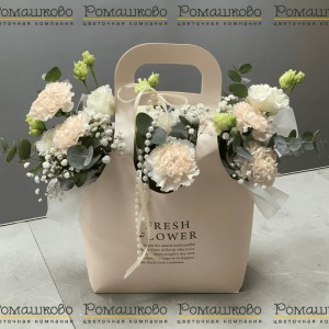 Превью Композиция «Антураж цветов»