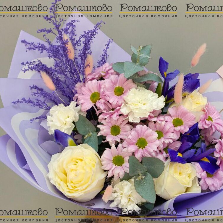 Букет из хризантем «Нежный фламинго»