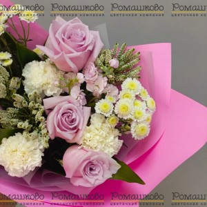 Превью Букет из роз «Роскошь природы»