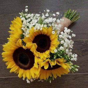 Превью Букет из подсолнухов микс