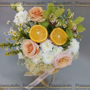 Превью Шляпная коробка с цветами «Лимонная симфония»