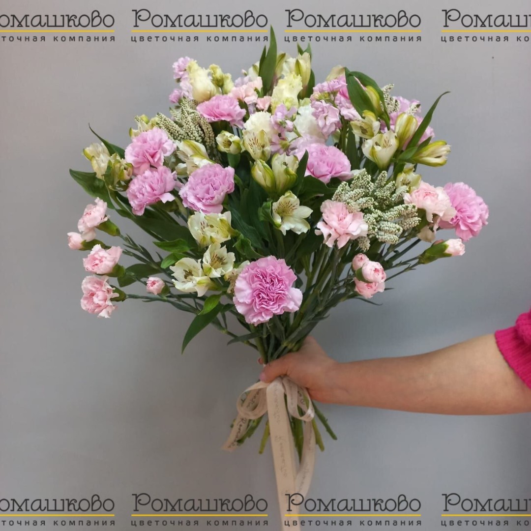 Букет из гвоздик «Кисло-сладкий вихрь»