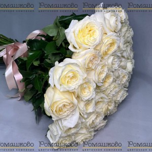 Превью Букет из 51 пионовидной розы (70 см)