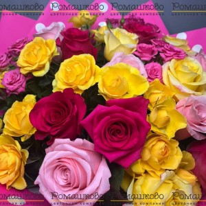 Превью Букет из роз «Магия роз»