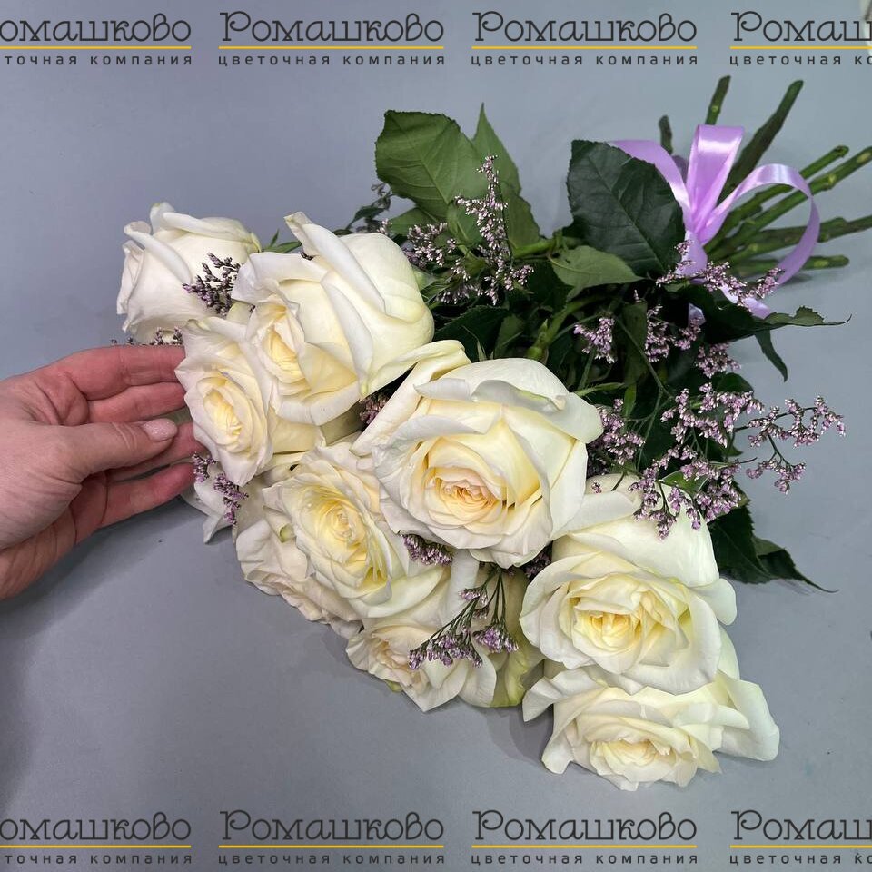 Букет из 11 пионовидных роз