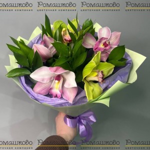 Превью Букет из орхидей 