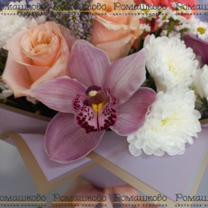 Превью Букет из орхидей 