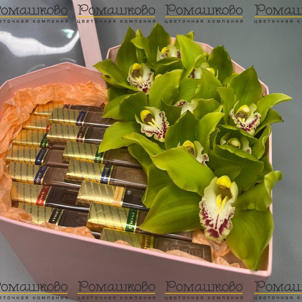 Композиция из орхидей 