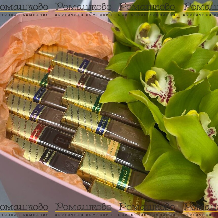 Композиция из орхидей 