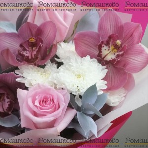 Превью Букет из орхидей 