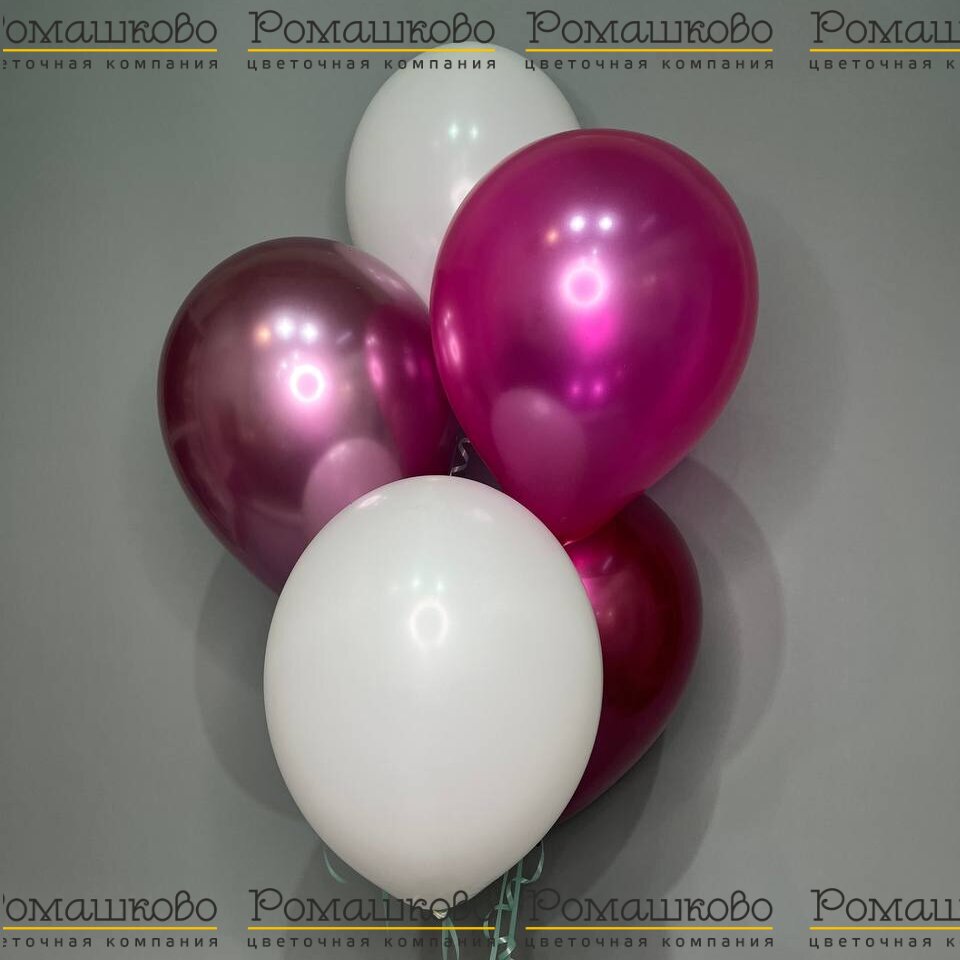 5 бело-розовых шаров