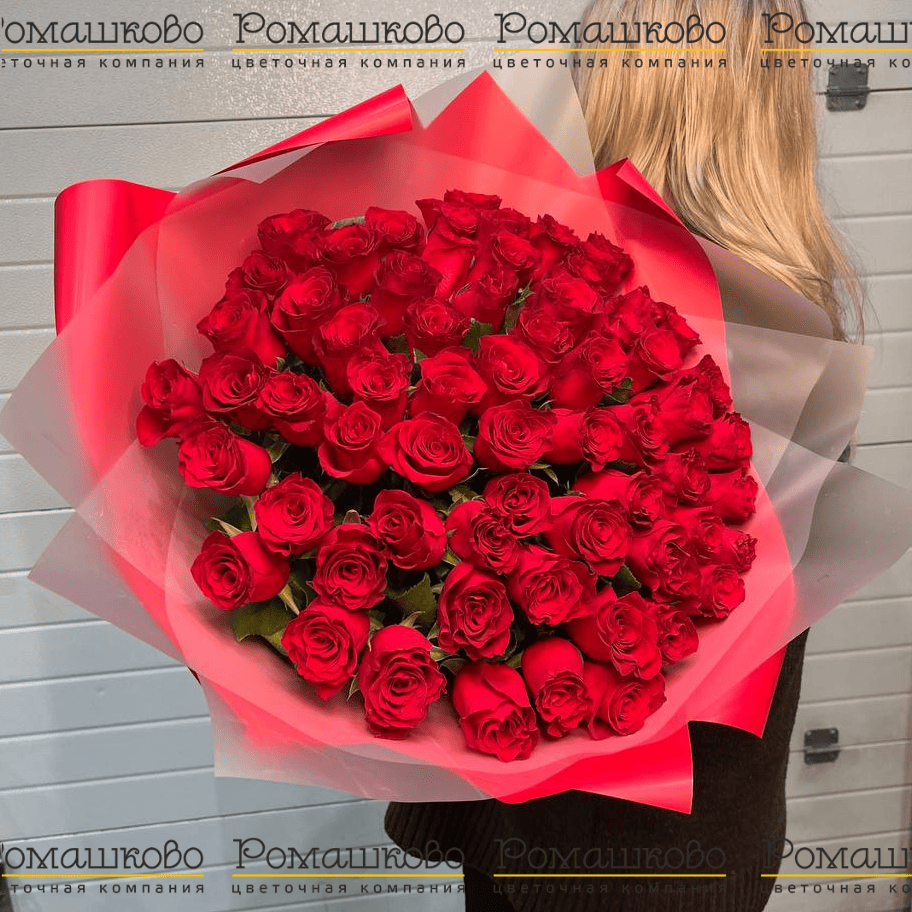 Букет из 65 красных роз Кения (50см)