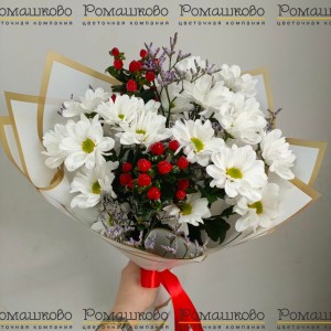 Превью Букет из хризантем «Красота в малом»