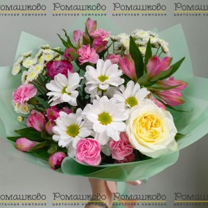 Превью Букет из хризантем «Летний вихрь»