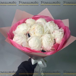 Превью Букет из пионов «Близко к сердцу»