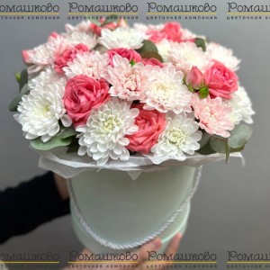 Превью Шляпная коробка с цветами «Чарующая гармония»