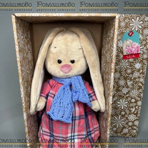 Превью Зайка Ми в голубом шарфе