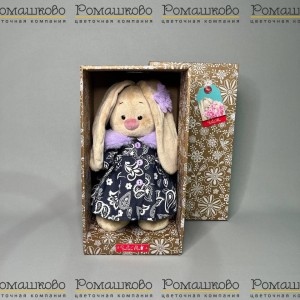 Превью Зайка Ми в пальто с сиреневым воротником