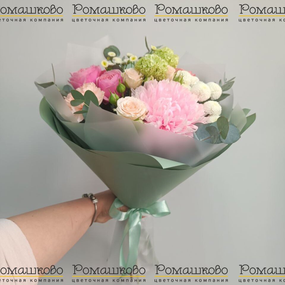 Букет «Роскошные бутоны»