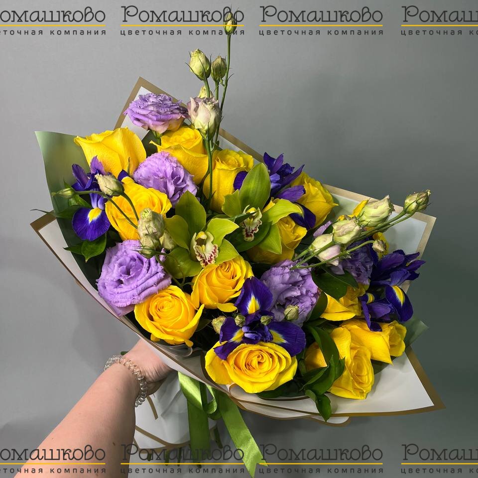 Букет из орхидей 