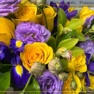 Превью Букет из орхидей 