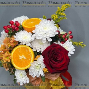 Превью Шляпная коробка с цветами «Цветочно-фруктовый комплимент»