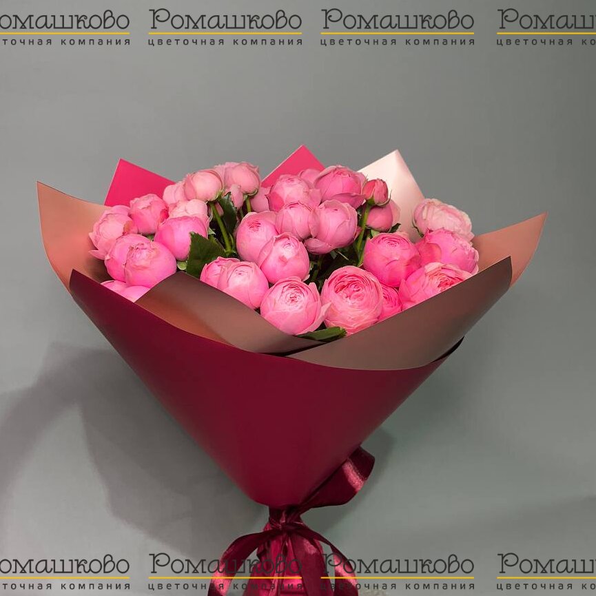 Букет из кустовых роз «Роза святых чувств»