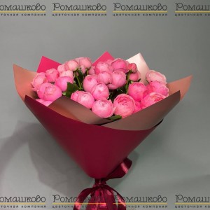 Превью Букет из кустовых роз «Роза святых чувств»