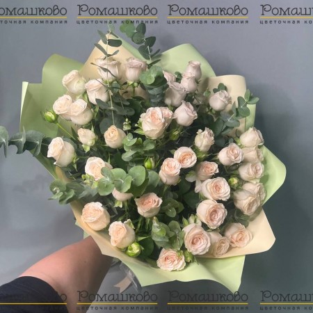 Букет из кустовых роз «Светлая элегия» за 4 680 - «Ромашково» в Красноярске