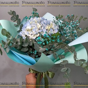 Превью Букет из гортензии «Очарование в ладони»