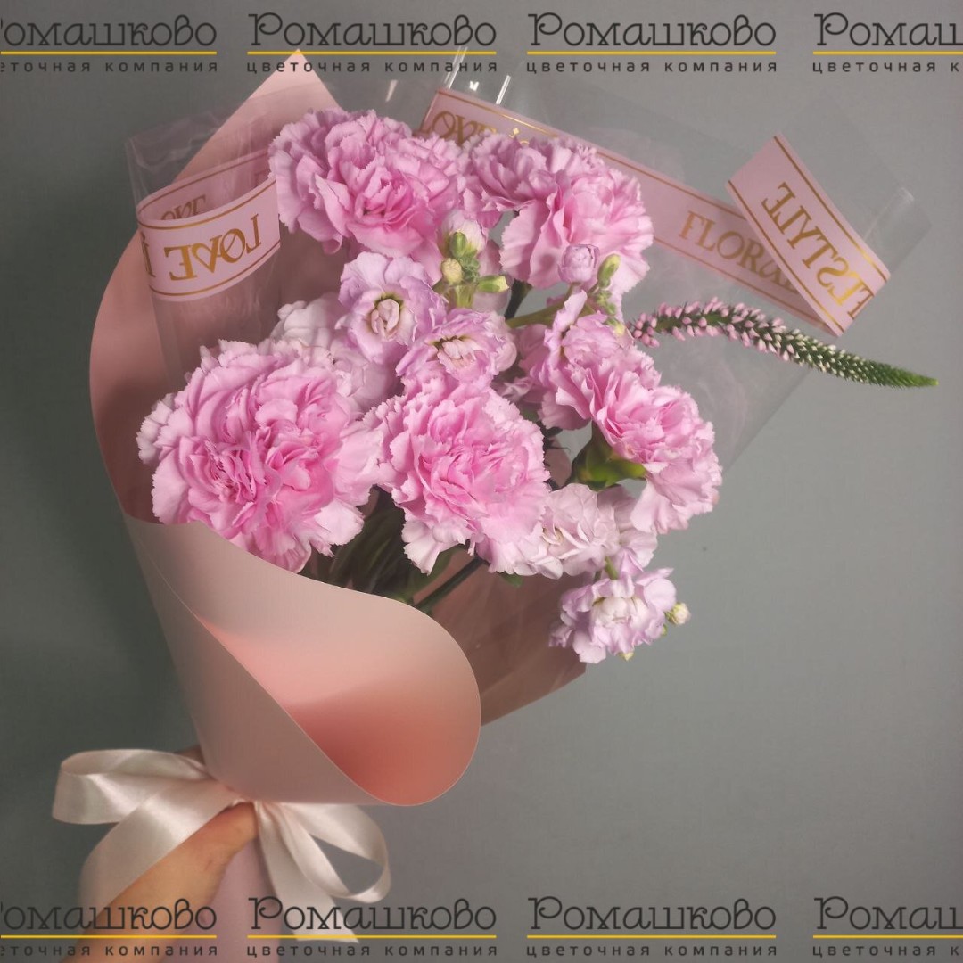 Букет из гвоздик «Цветочные мелодии»