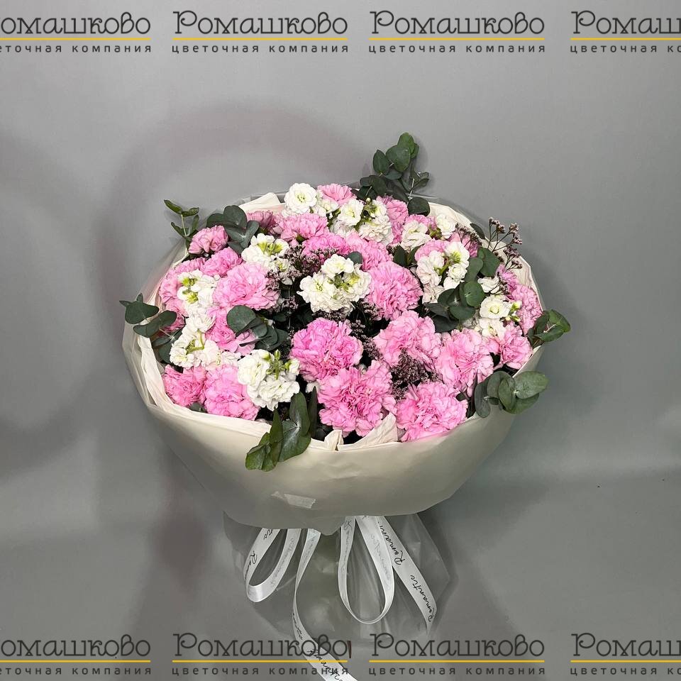 Букет из гвоздик «Цветочный круг»