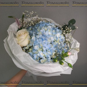 Превью Букет из гортензии «Лунный цветок»