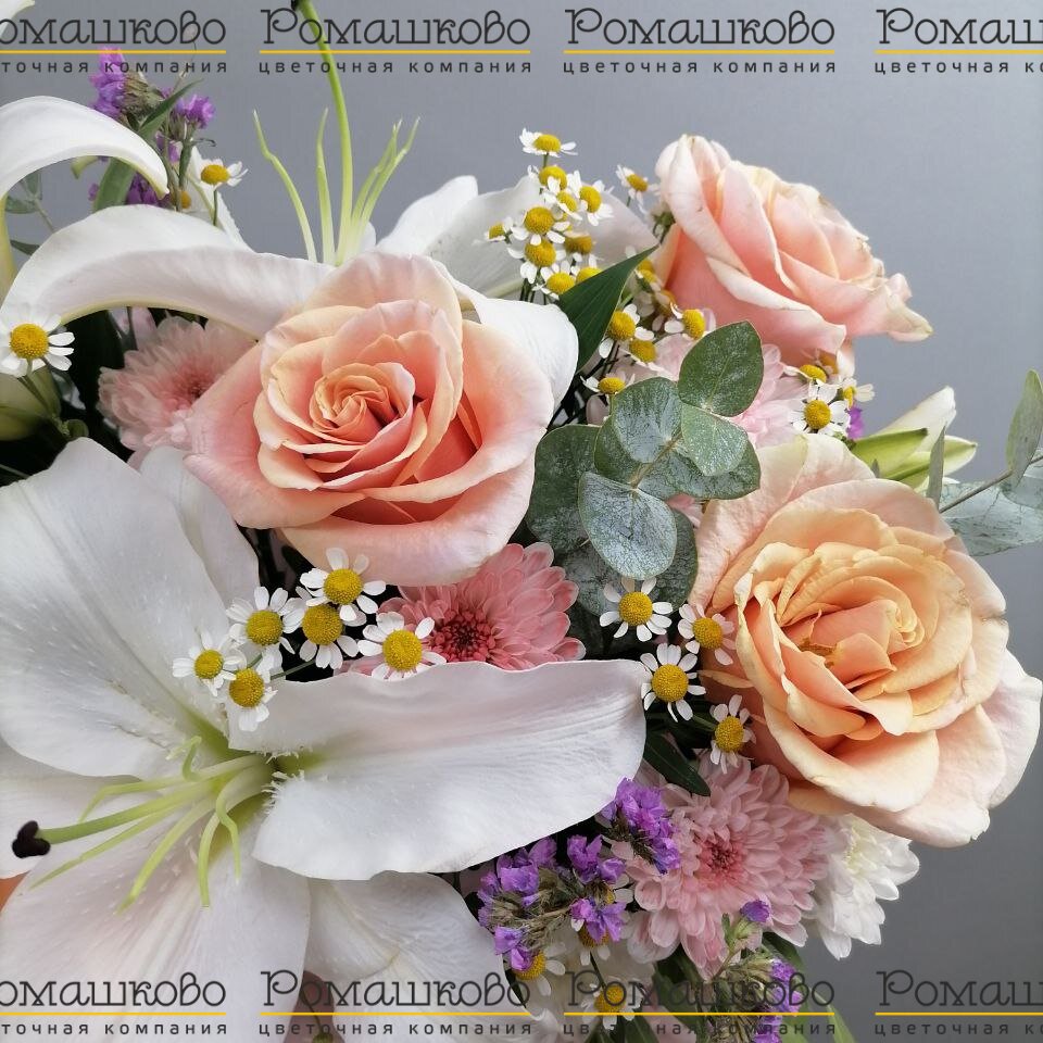 Коробочка с цветами «Лилия в облаках»