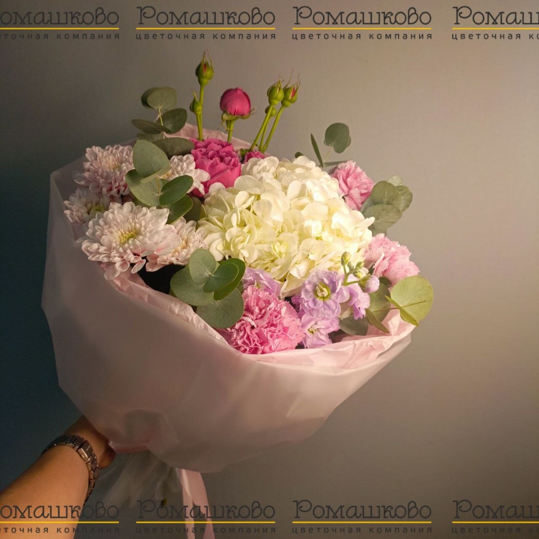 Букет из гортензий «Волшебство цветов»