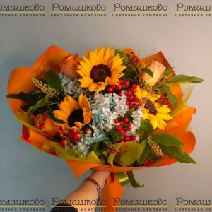 Превью Букет из подсолнухов «Яркое солнце»