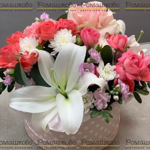 Превью Шляпная коробка с цветами «Розовый аромат»