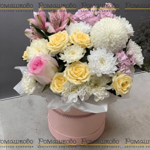 Превью Шляпная коробка с цветами «Шелковое облако»