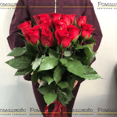 Букет из 15 красных роз